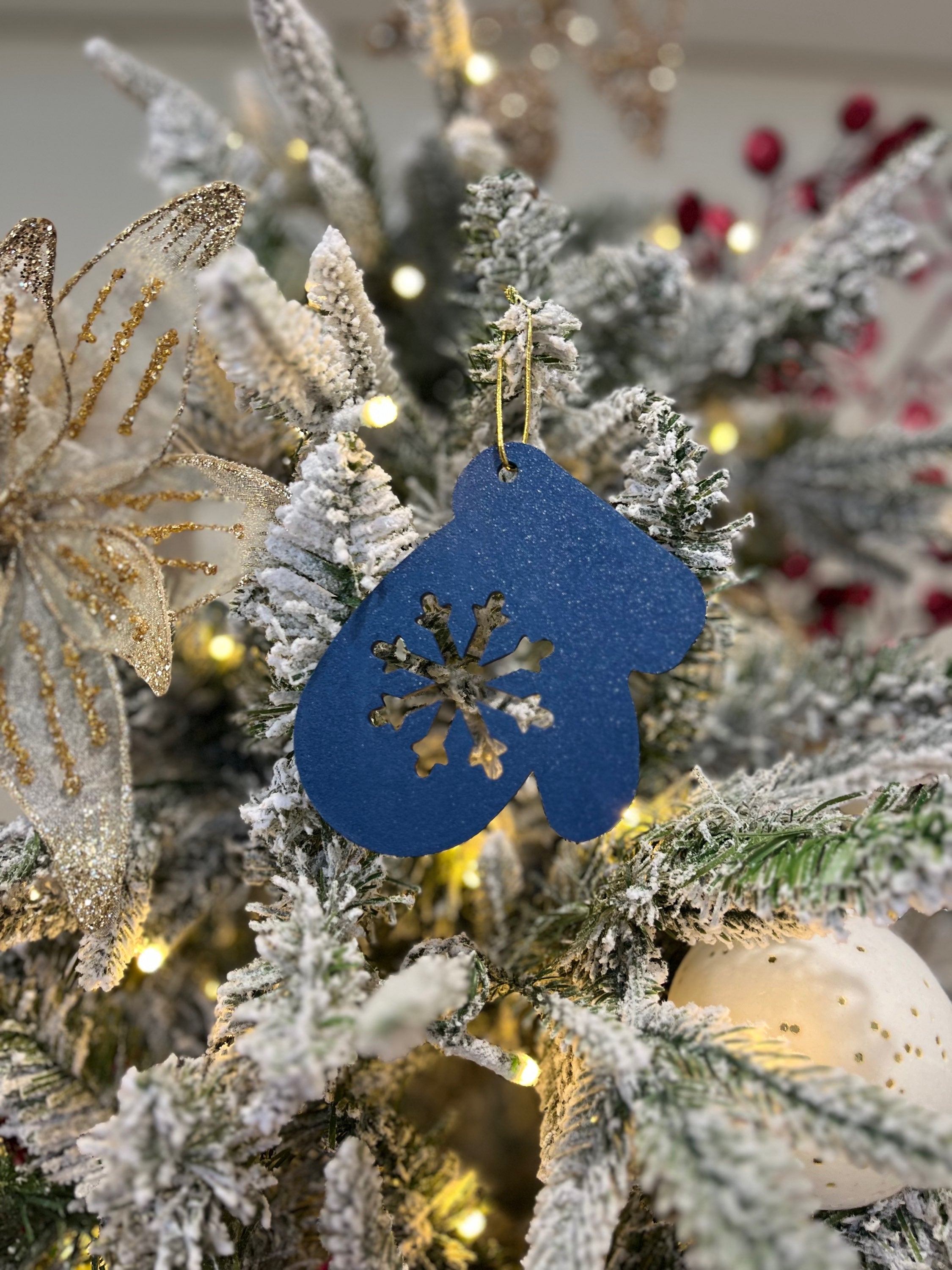 Dark Blue Mitten  image 2