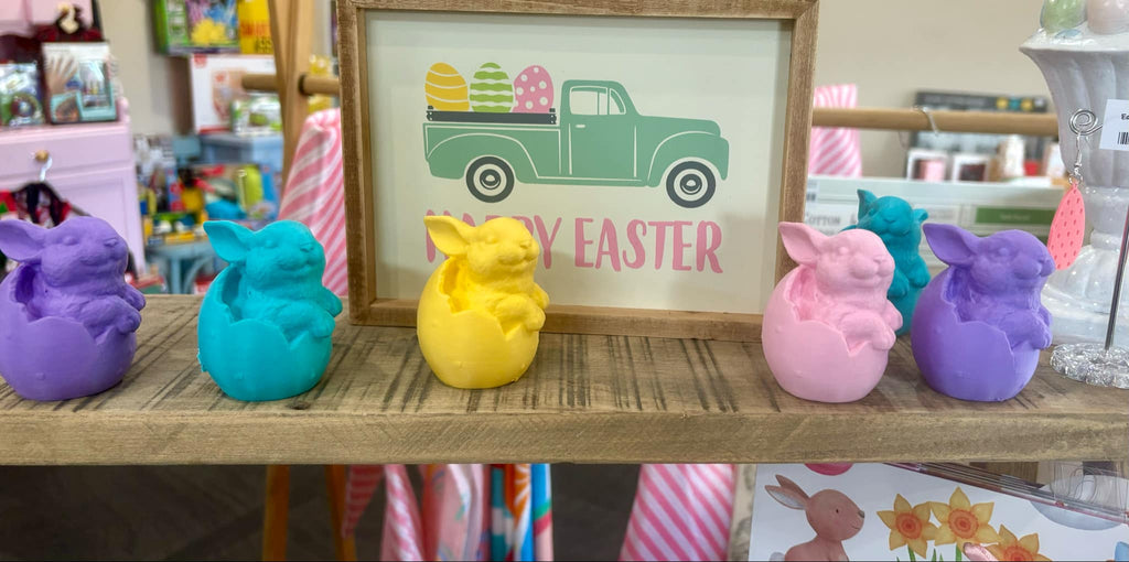 Bunny in egg (Yellow) image 1