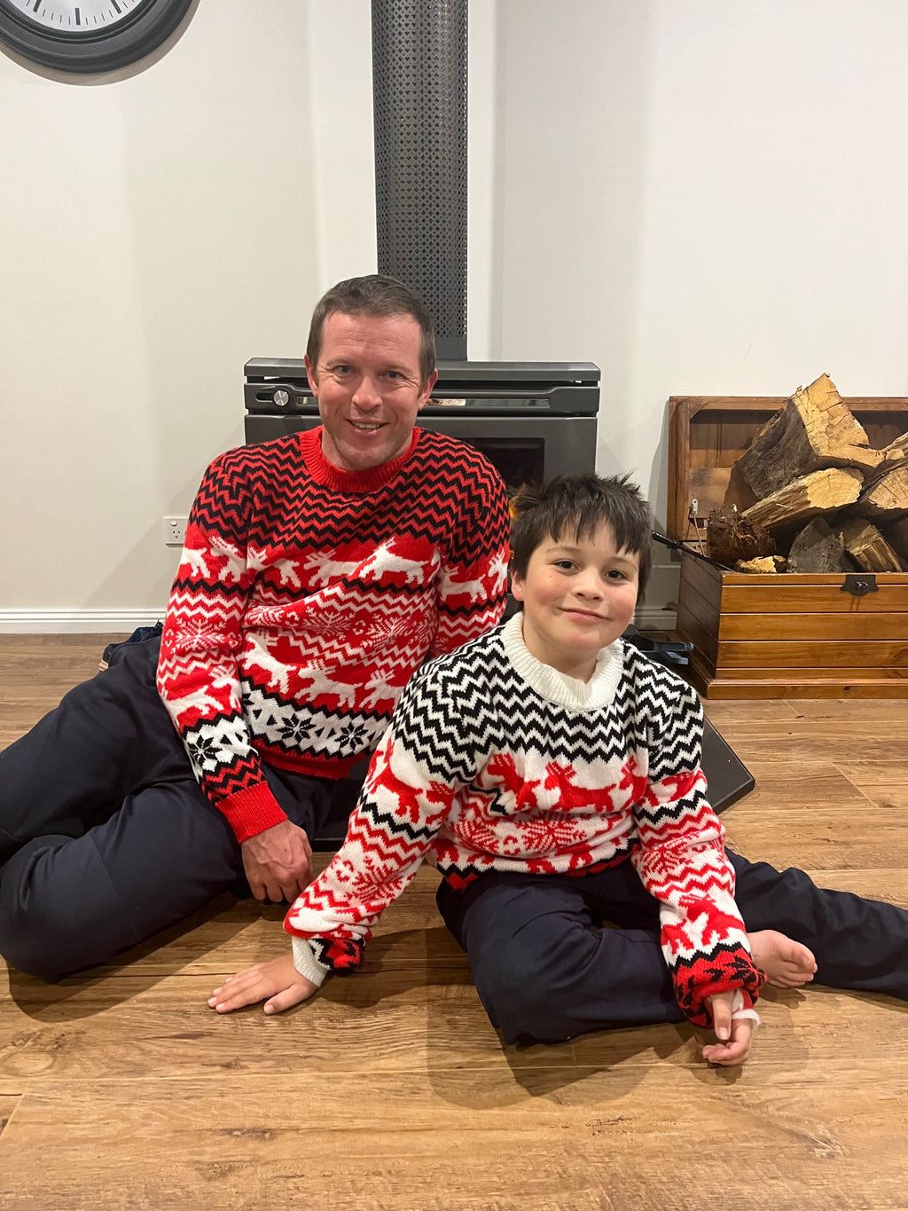 Red Christmas Jumper LARGE image 1
