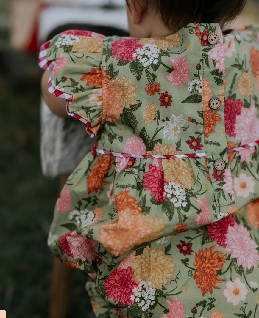 Floral Scollop Short Sleeve Romper